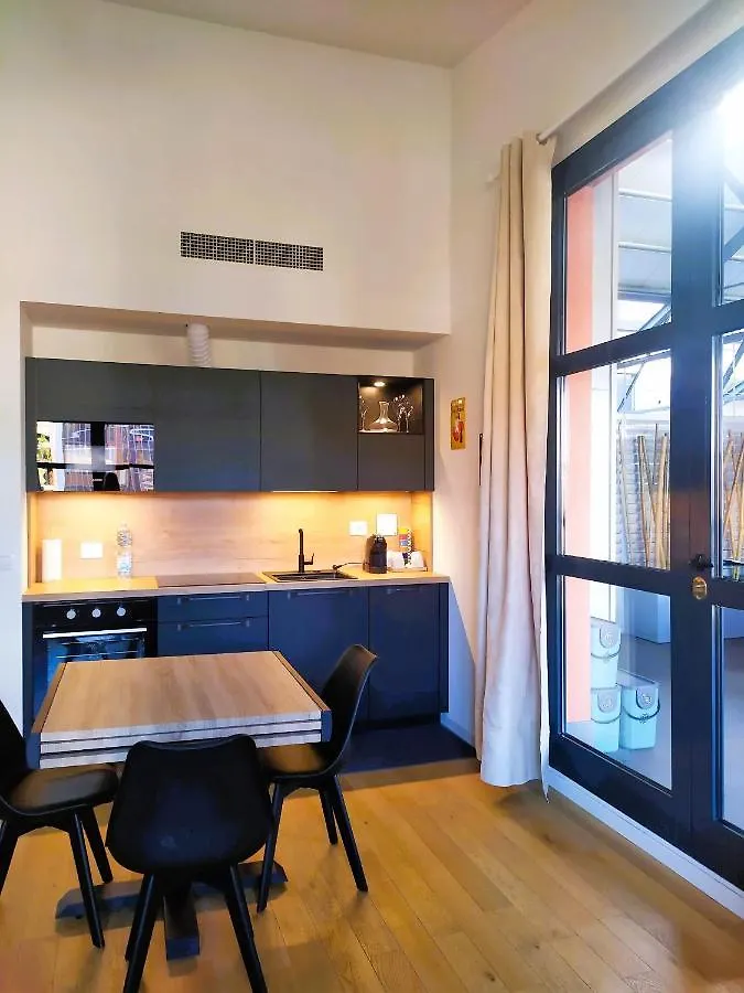 밀라노 Nuovo Loft Con Terrazzo M2 Ieo Humanitas Bocconi Navigli 아파트 이탈리아