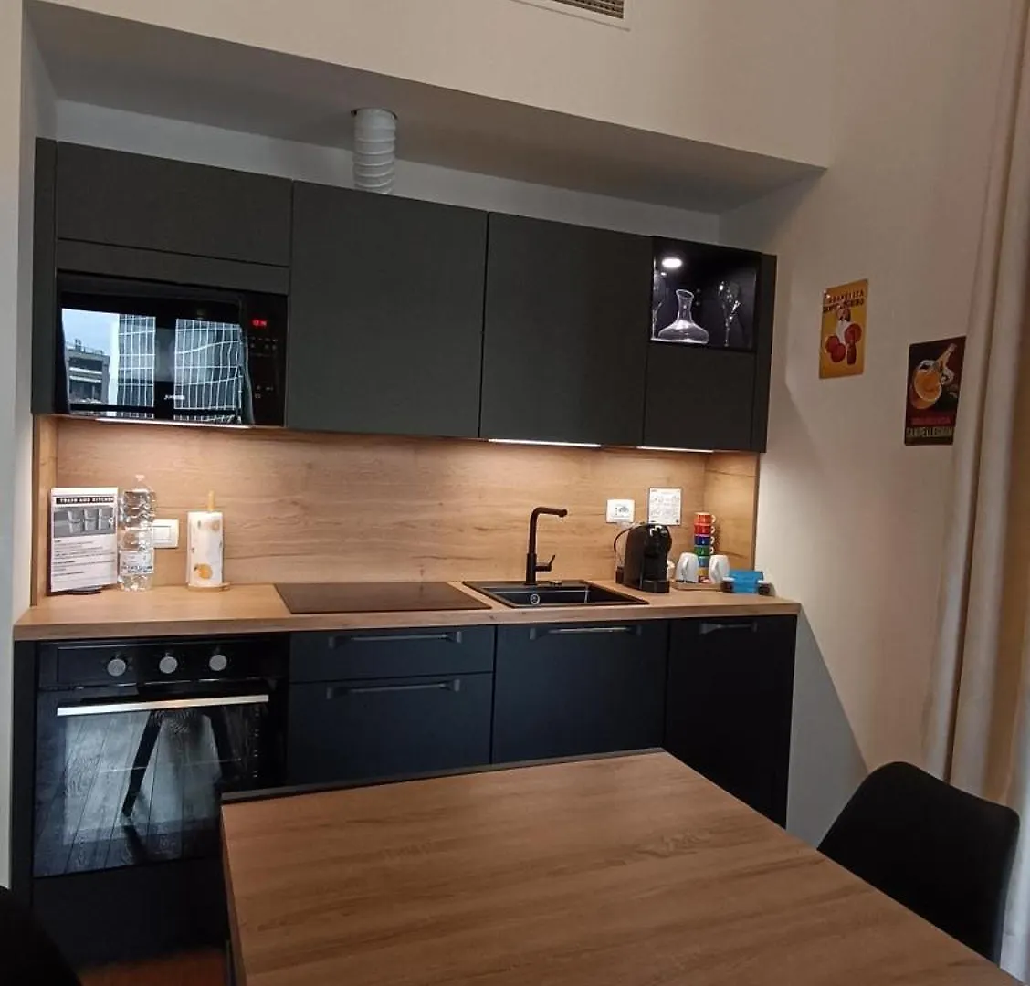 밀라노 Nuovo Loft Con Terrazzo M2 Ieo Humanitas Bocconi Navigli 아파트