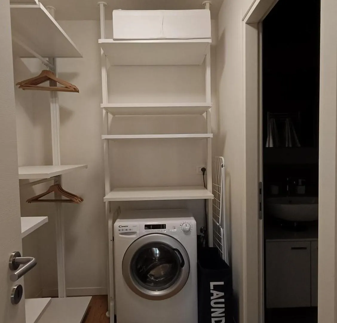 밀라노 Nuovo Loft Con Terrazzo M2 Ieo Humanitas Bocconi Navigli 아파트